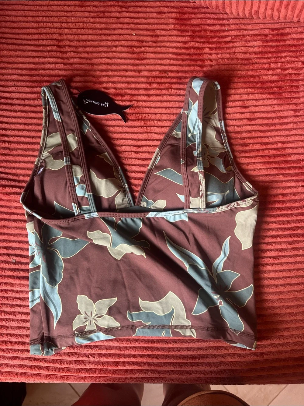 NWT Fighting Eel Tankini TOP RUMI - SUEDE STAR FLOWER medium